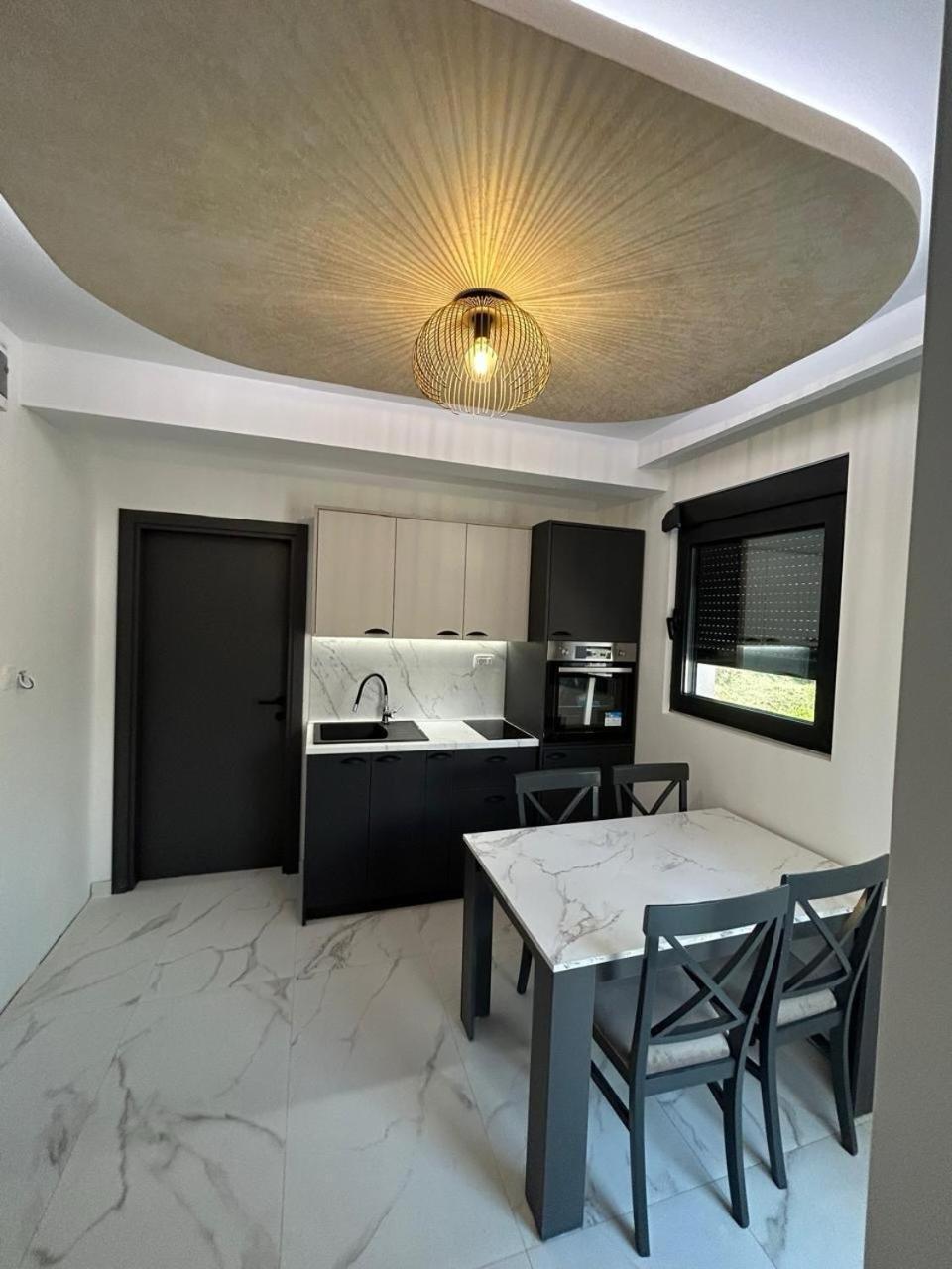 Merlin Prestige Apartments Budva Exteriör bild