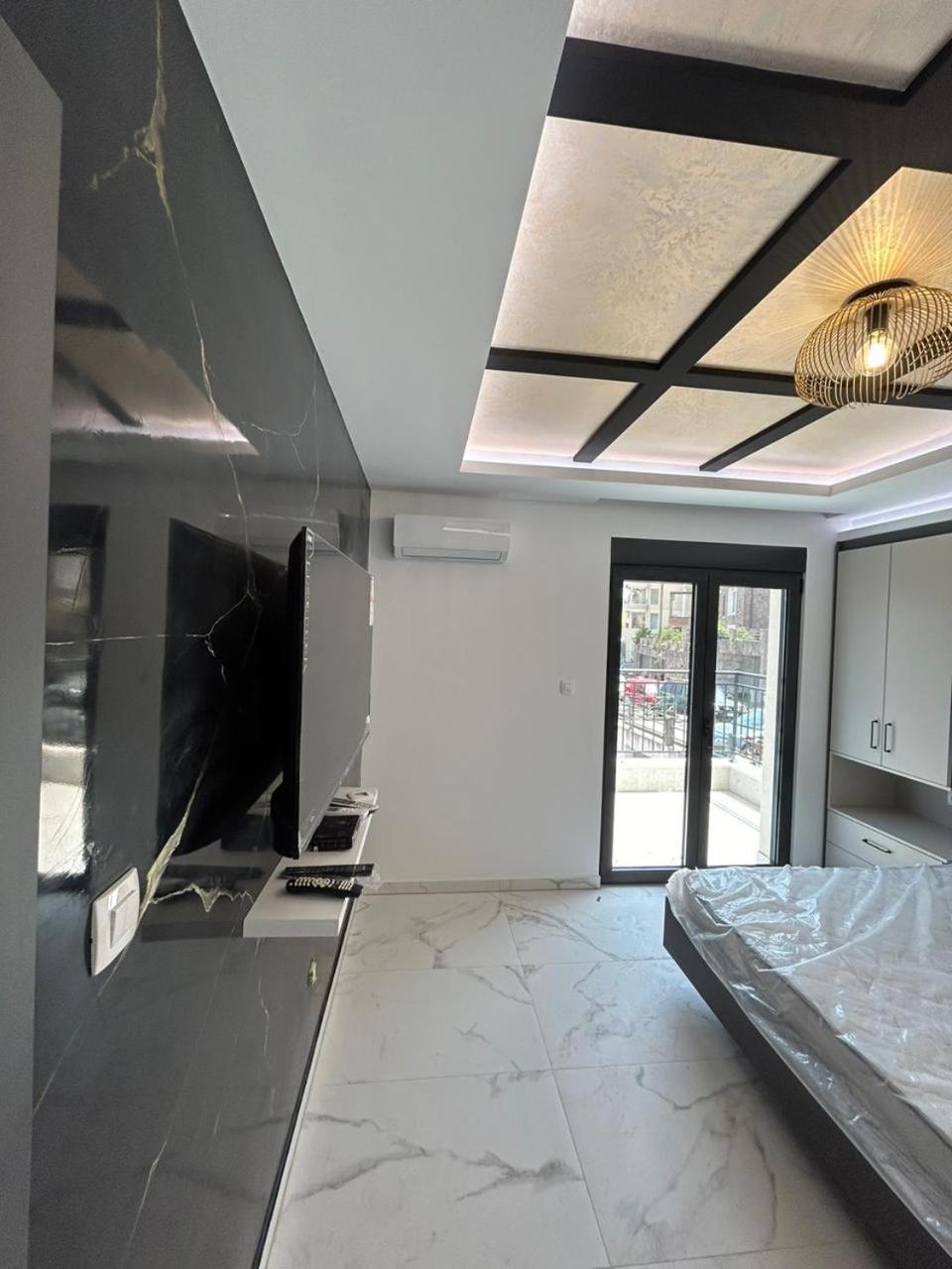 Merlin Prestige Apartments Budva Exteriör bild