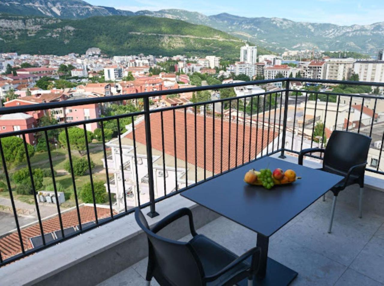 Merlin Prestige Apartments Budva Exteriör bild